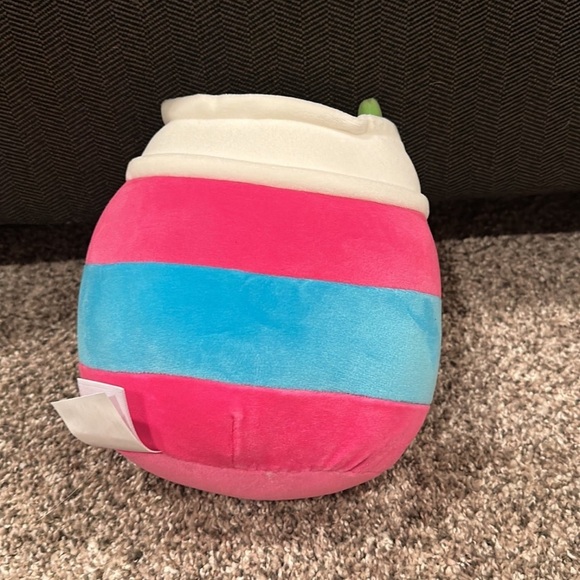 Squishmallow limra the latte 7” BNWT - Picture 2 of 6